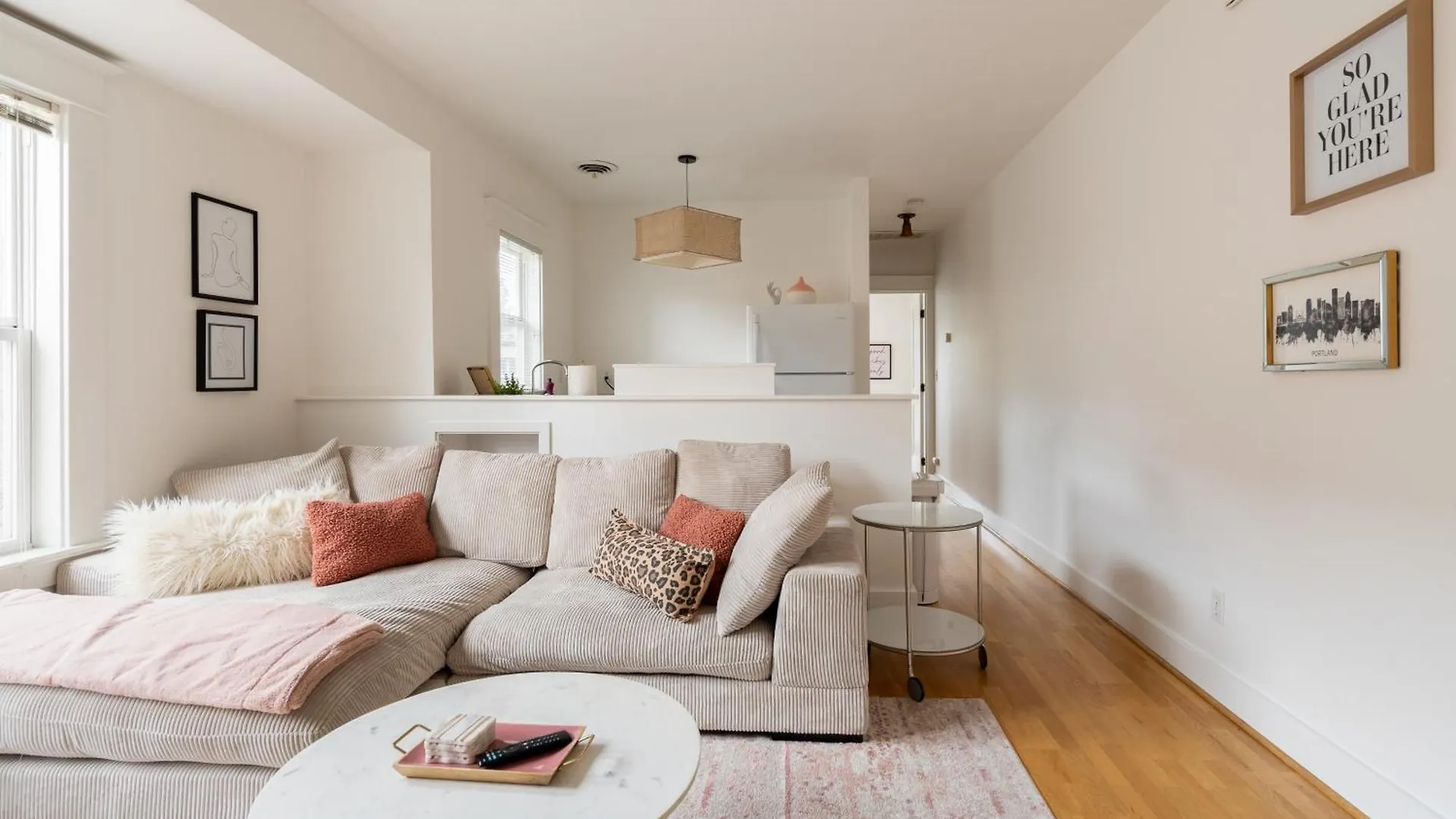 The Bohemian Spirit - Live Music, Eateries & Bars Apartamento Portland 0*,