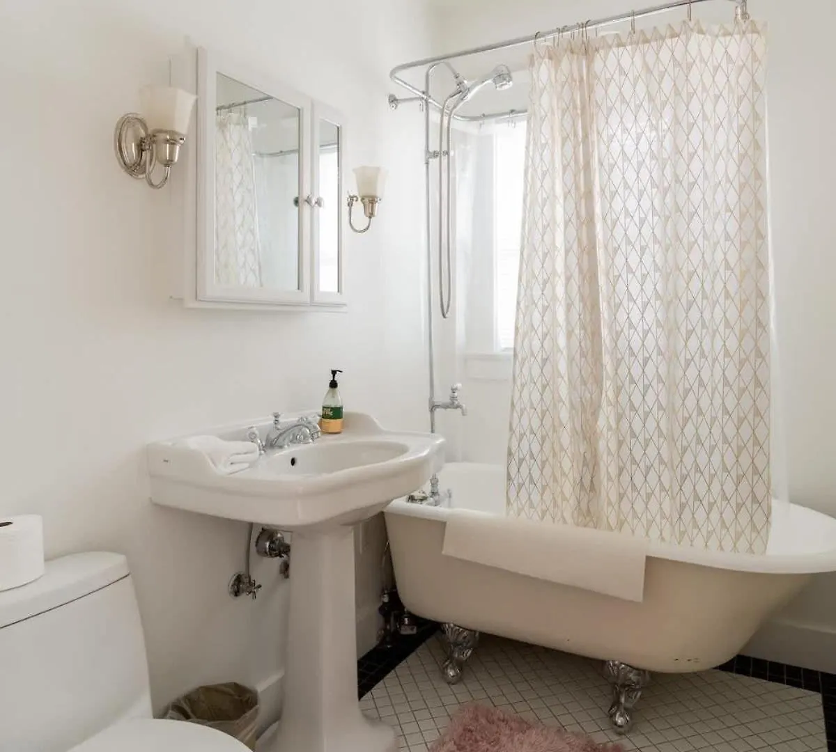 The Bohemian Spirit - Live Music, Eateries & Bars Apartamento Portland Estados Unidos da América