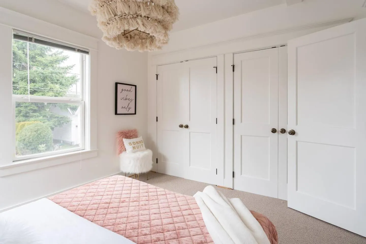 The Bohemian Spirit - Live Music, Eateries & Bars Apartamento Portland