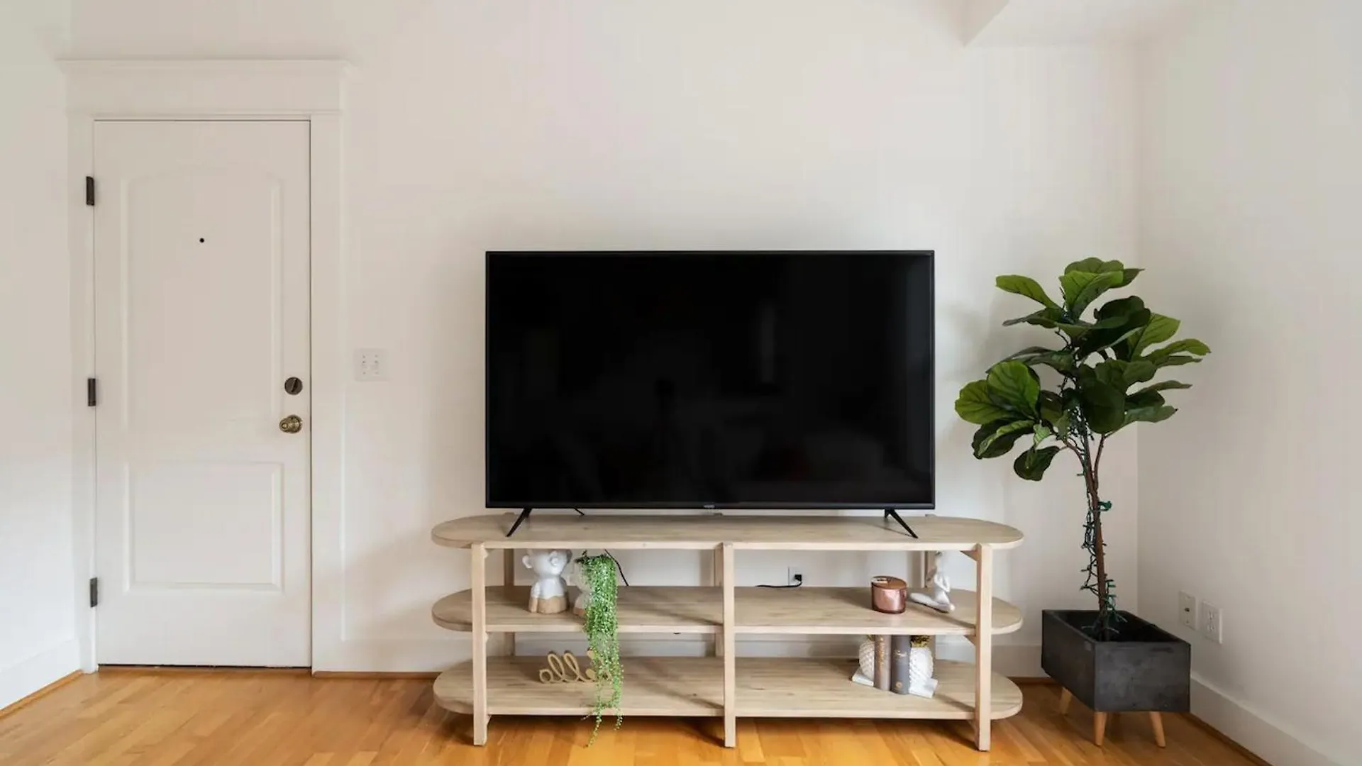 The Bohemian Spirit - Live Music, Eateries & Bars Apartment Portland United States